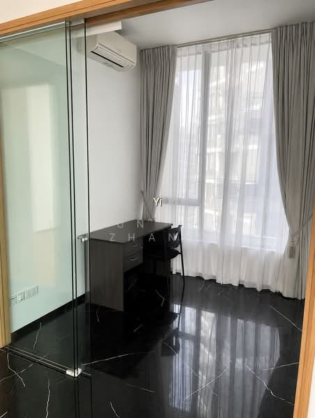 HELIOS RESIDENCES photo 3