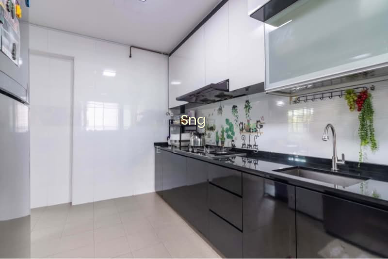 508B YISHUN AVENUE 4 photo 4