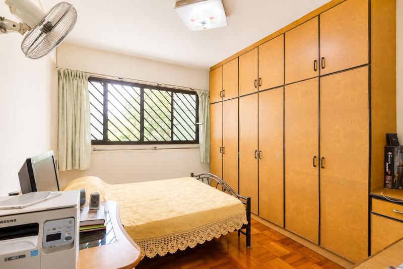 407 PANDAN GARDENS photo 5