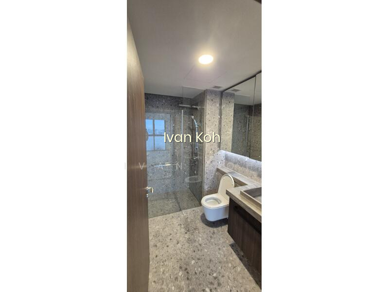 ONE PEARL BANK photo 4