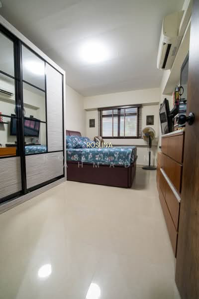 275D JURONG WEST STREET 25 photo 4