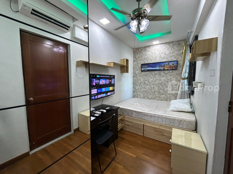 SIMEI GREEN CONDOMINIUM image 1 of 10