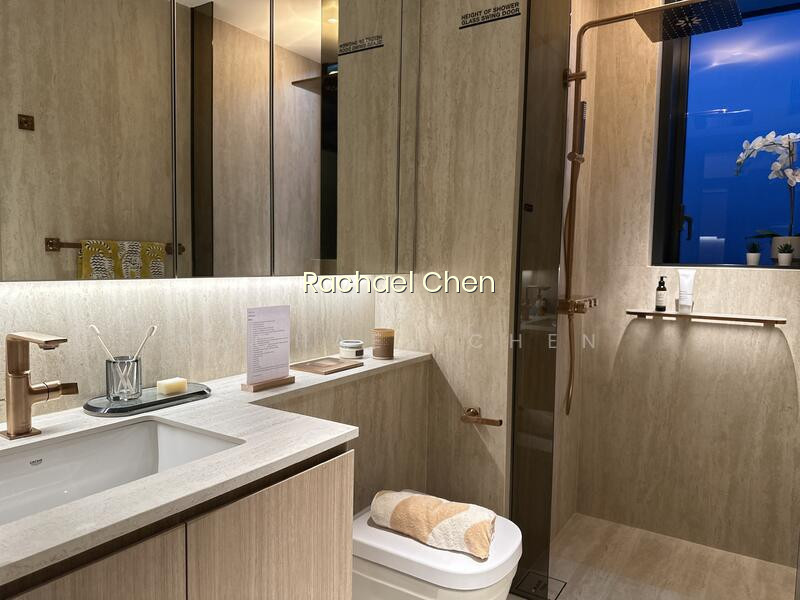 ARINA EAST RESIDENCES photo 5