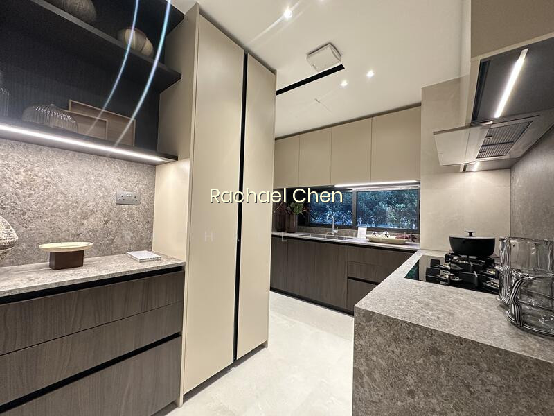 UPPERHOUSE AT ORCHARD BOULEVARD photo 6