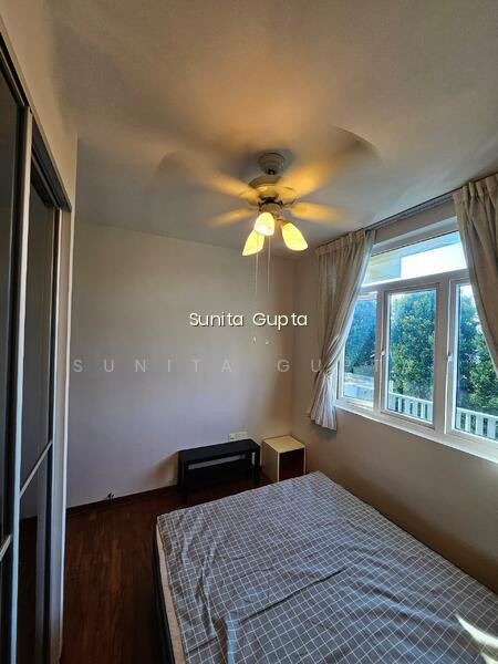 EASTWOOD REGENCY photo 3
