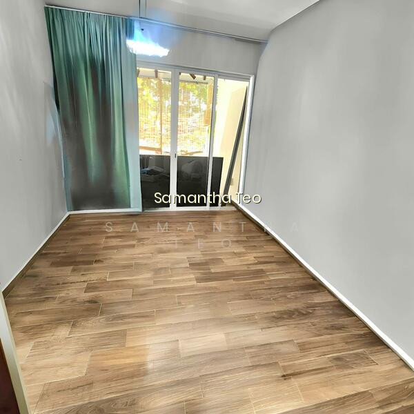 FORESTVILLE photo 3