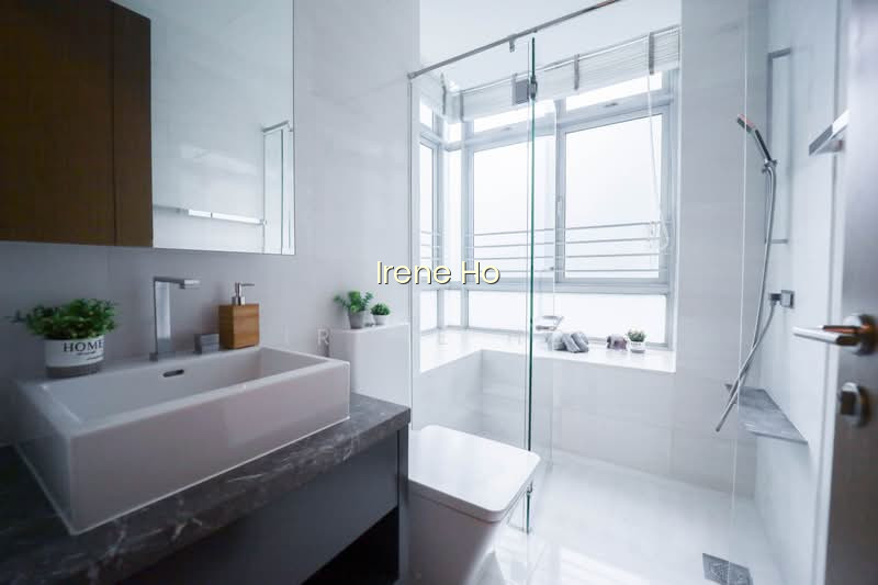 RESIDENCES @ EMERALD HILL photo 5