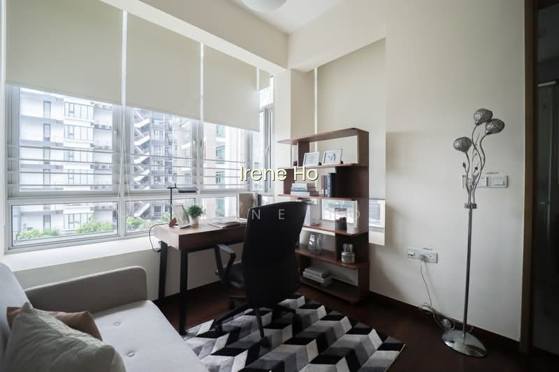 RESIDENCES @ EMERALD HILL photo 3