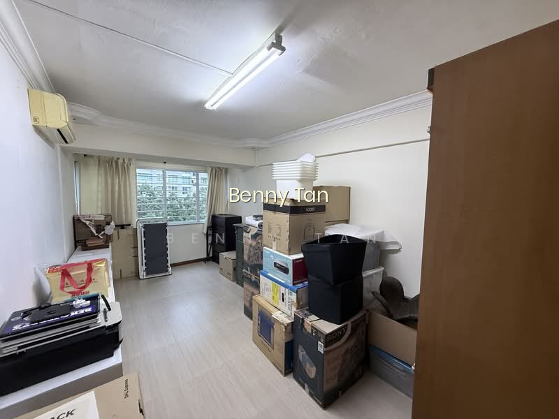 412 COMMONWEALTH AVENUE WEST photo 4