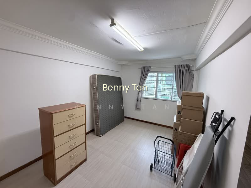 412 COMMONWEALTH AVENUE WEST photo 5