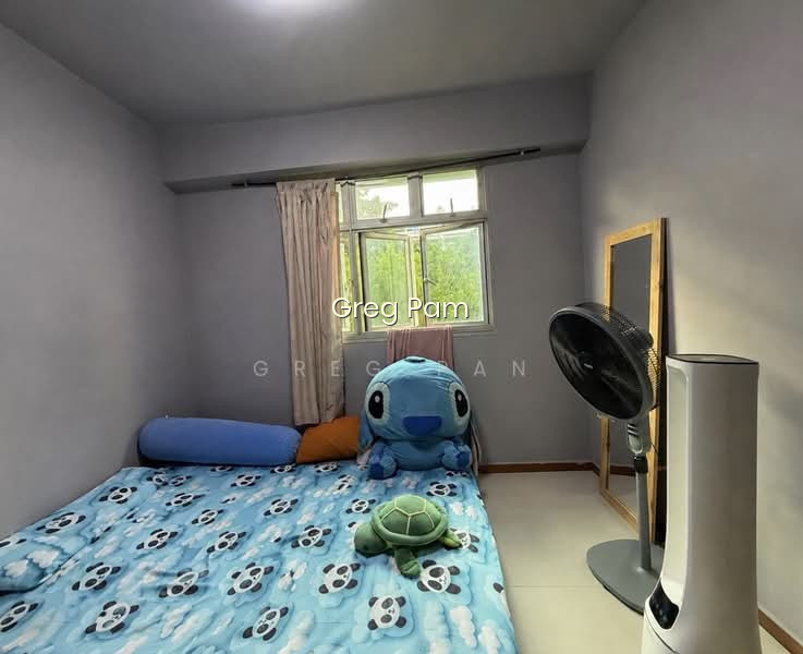 130A CANBERRA CRESCENT photo 3
