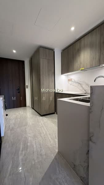 LEEDON GREEN photo 4
