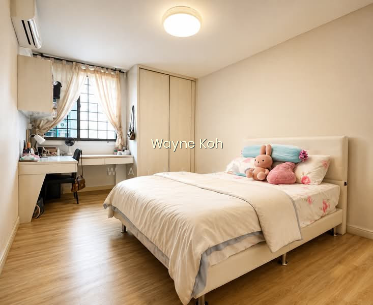 234 SERANGOON AVENUE 3 image 1 of 4