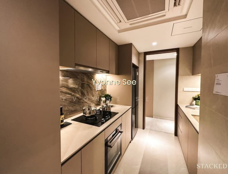 GRAND DUNMAN photo 2
