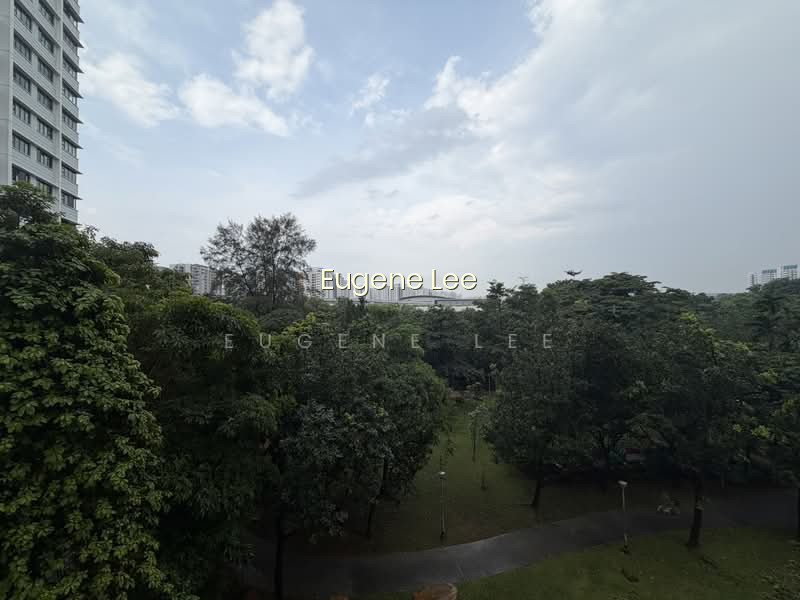 416B FERNVALE LINK photo 3