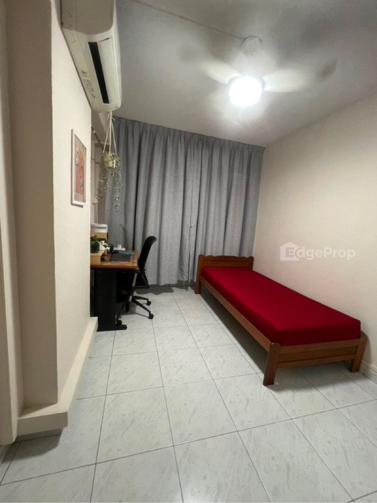 187 BUKIT BATOK WEST AVENUE 6 image 1 of 3