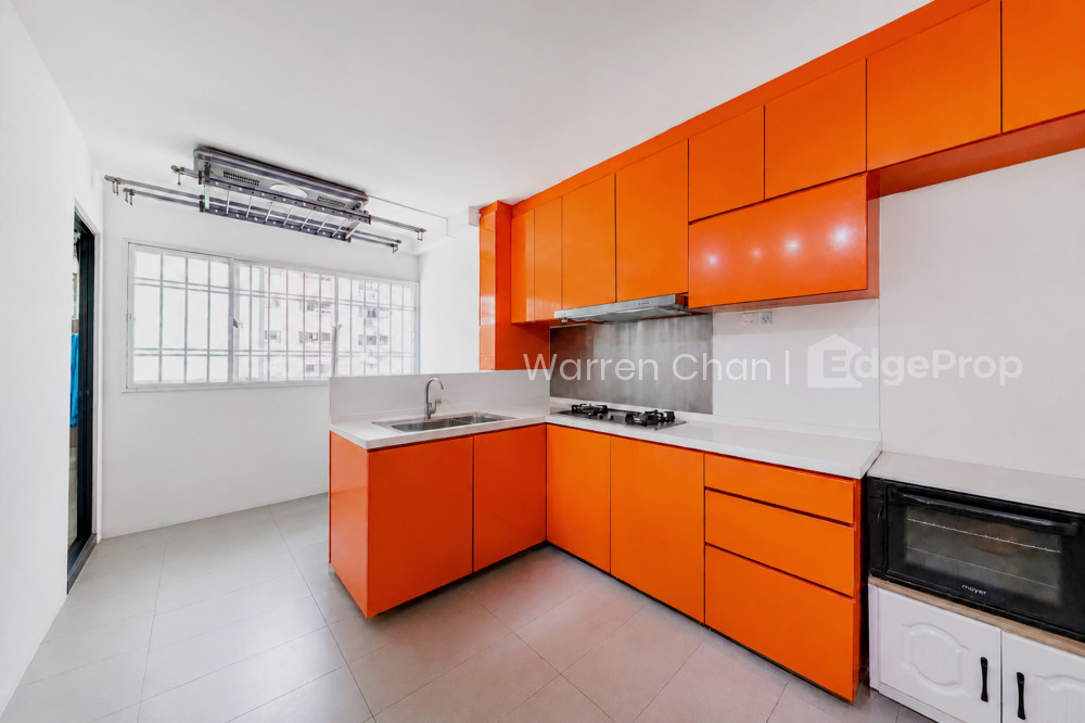 606 ANG MO KIO AVENUE 5 photo 3