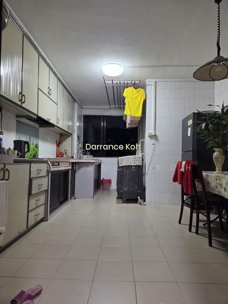 12 TOH YI DRIVE photo 3