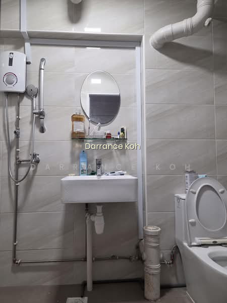12 TOH YI DRIVE photo 6