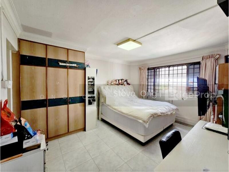 103 JURONG EAST STREET 13 photo 3