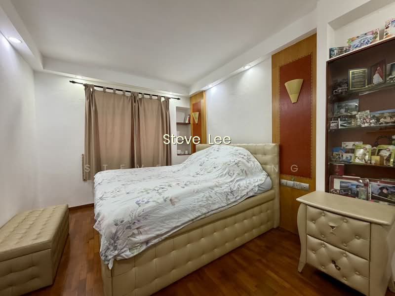 205A COMPASSVALE LANE photo 5