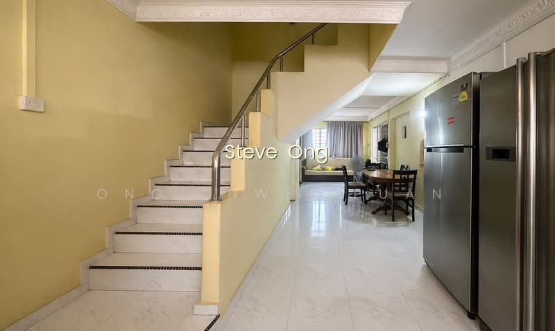 446 HOUGANG AVENUE 8 image 1 of 9