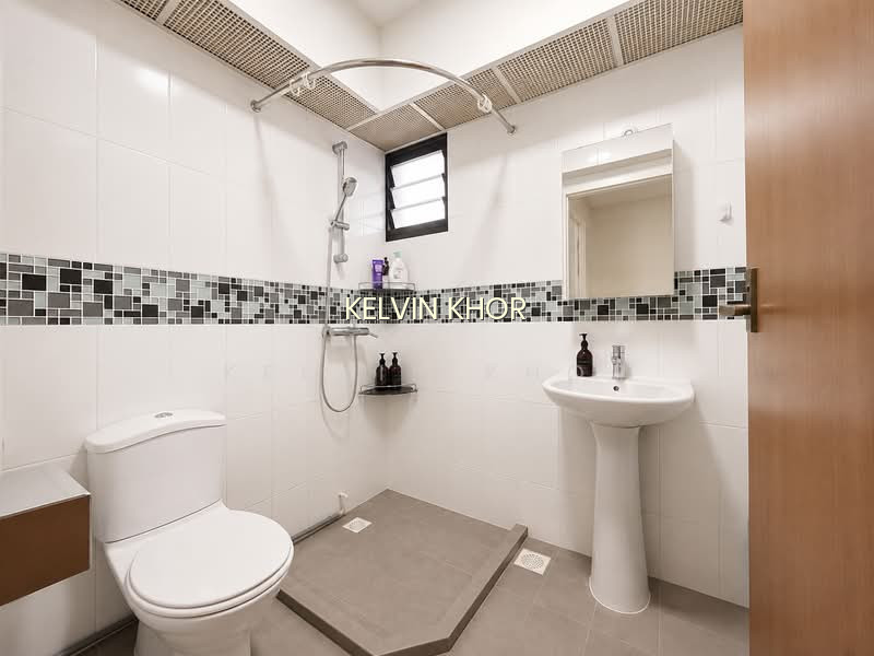 302A WOODLANDS STREET 31 photo 3