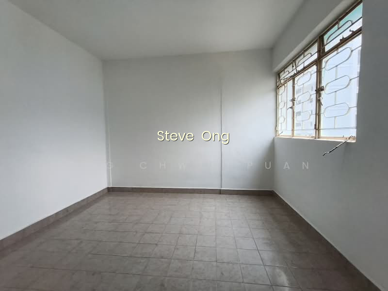135 BEDOK NORTH STREET 2 photo 2