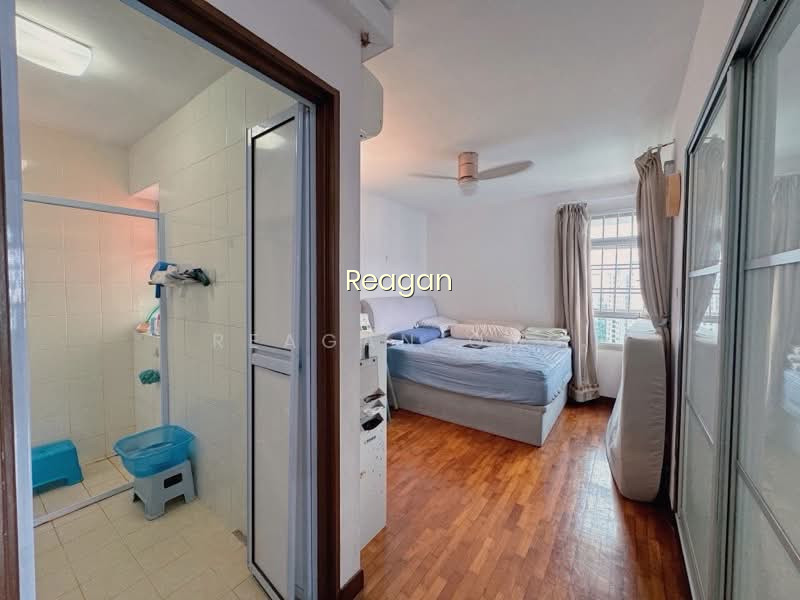 271A SENGKANG CENTRAL photo 5