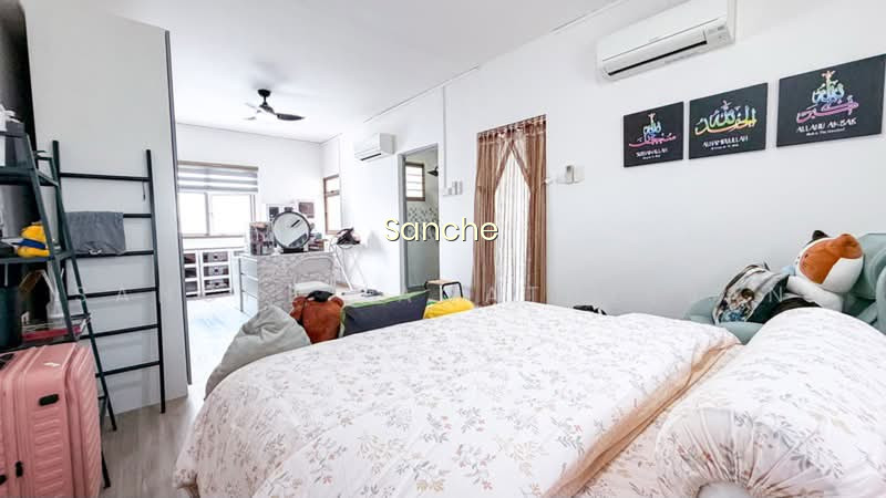 166A PUNGGOL CENTRAL photo 5