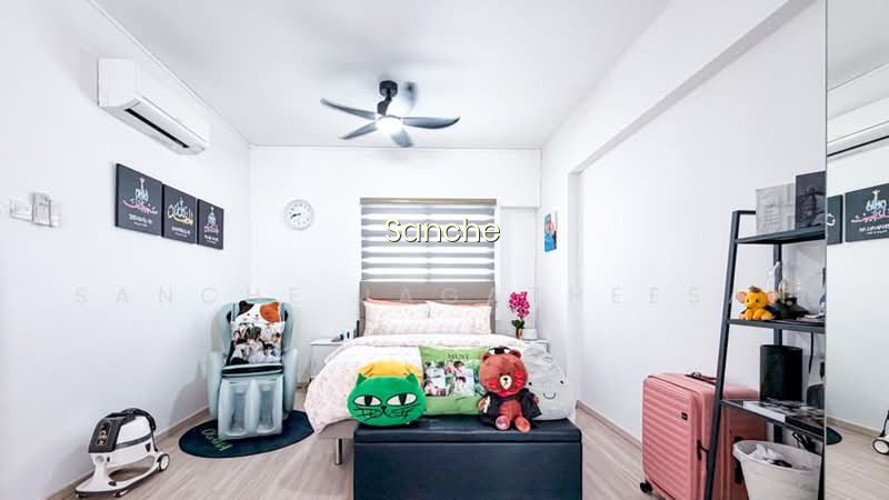 166A PUNGGOL CENTRAL photo 6