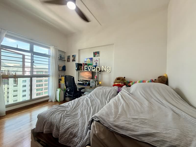 160A PUNGGOL CENTRAL photo 6