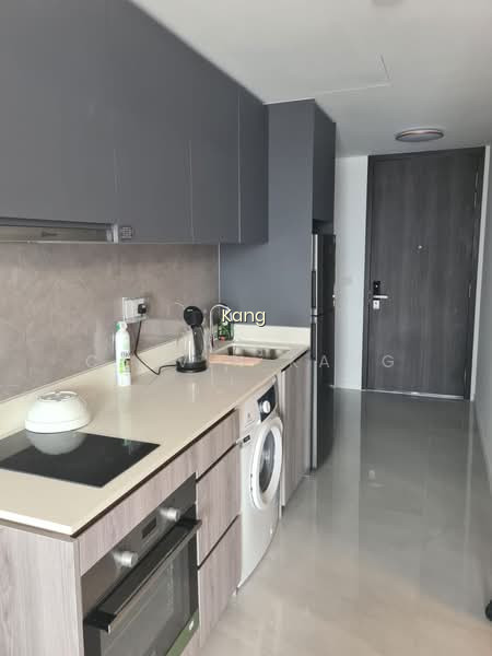 RIVERFRONT RESIDENCES 3