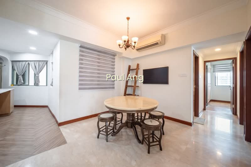PALM GARDENS 6