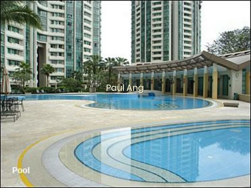 PALM GARDENS 10