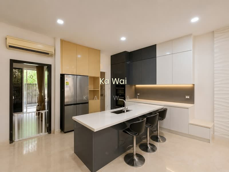 LUXUS HILLS | THE ESTATE image 1 of 4