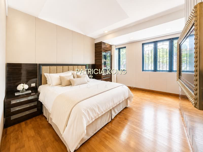 3 STOREY CLUSTER LANDED IN D16 - BEDOK, TANAH MERAH photo 3