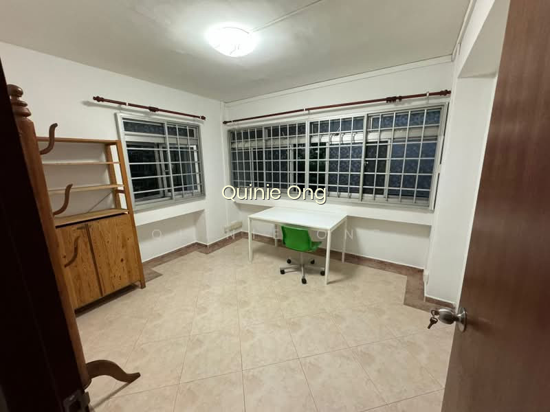 572 PASIR RIS STREET 53 photo 6