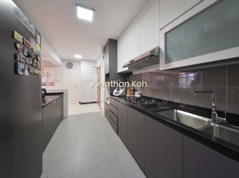 289A COMPASSVALE CRESCENT photo 4