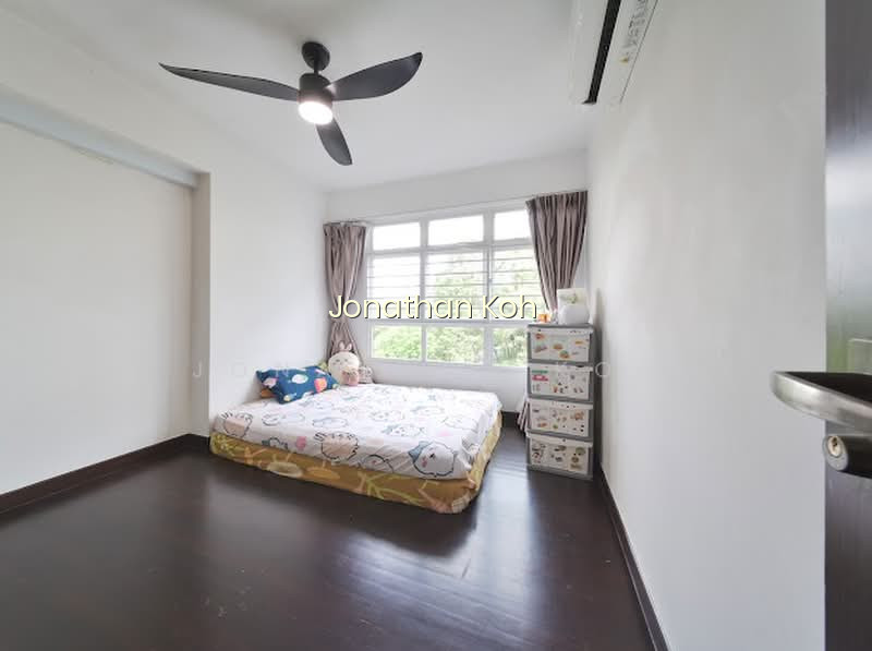 289A COMPASSVALE CRESCENT photo 6