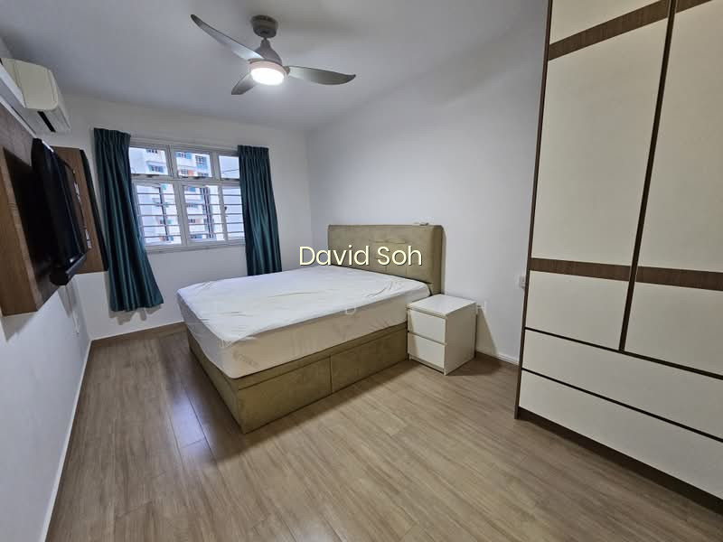 120C Canberra Crescent photo 3