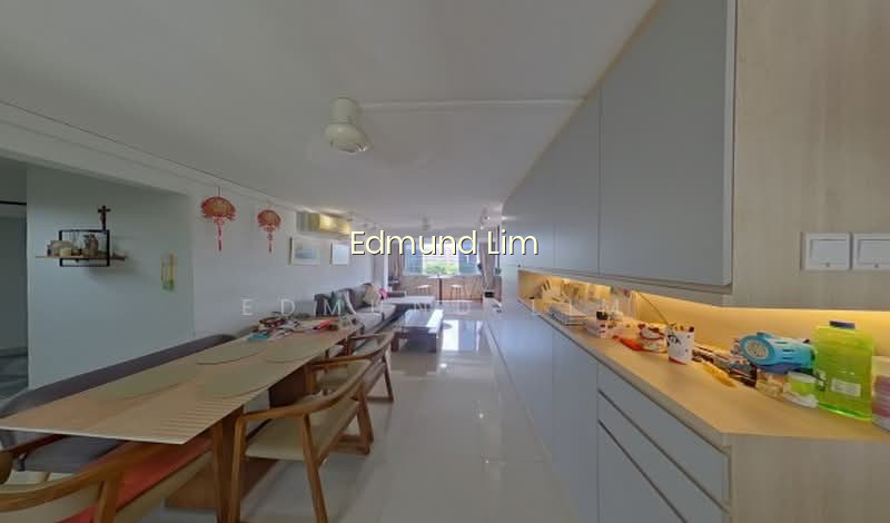 212 YISHUN STREET 21 photo 2