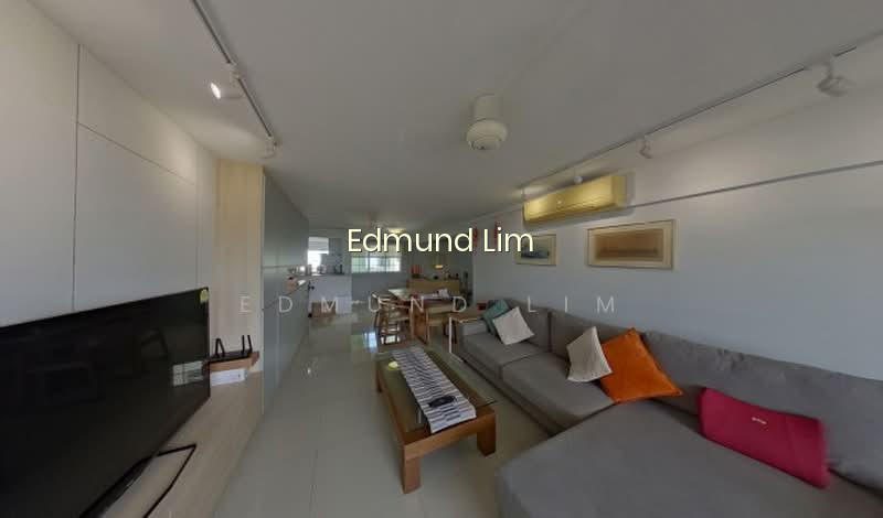 212 YISHUN STREET 21 photo 3