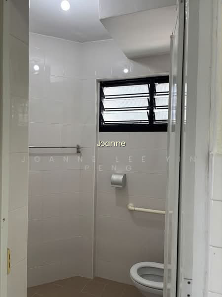 308 JURONG EAST STREET 32 photo 4