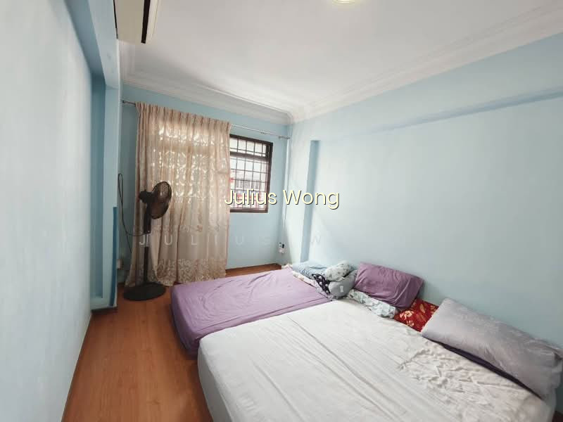 504 WOODLANDS DRIVE 14 photo 4