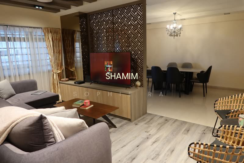 111 WHAMPOA ROAD image 1 of 10