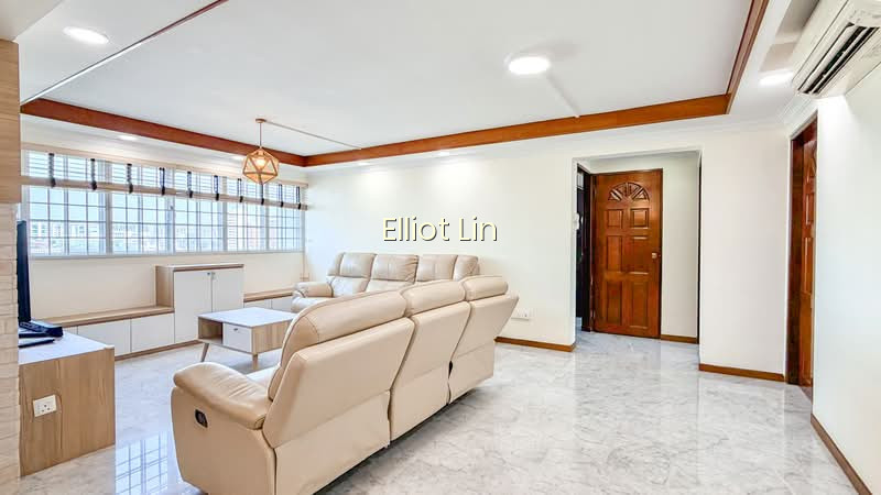 521 HOUGANG AVENUE 6 photo 2