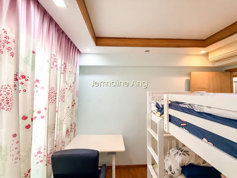 ESPARINA RESIDENCES photo 6