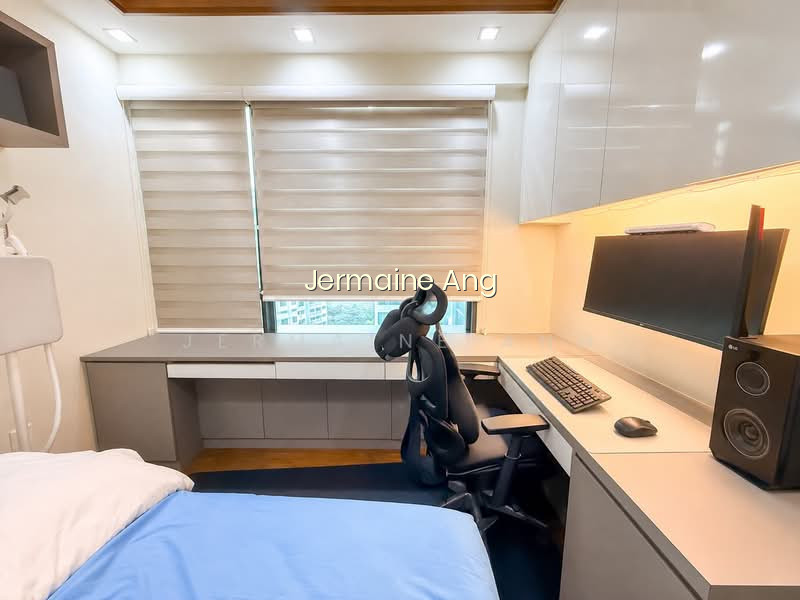ESPARINA RESIDENCES 7