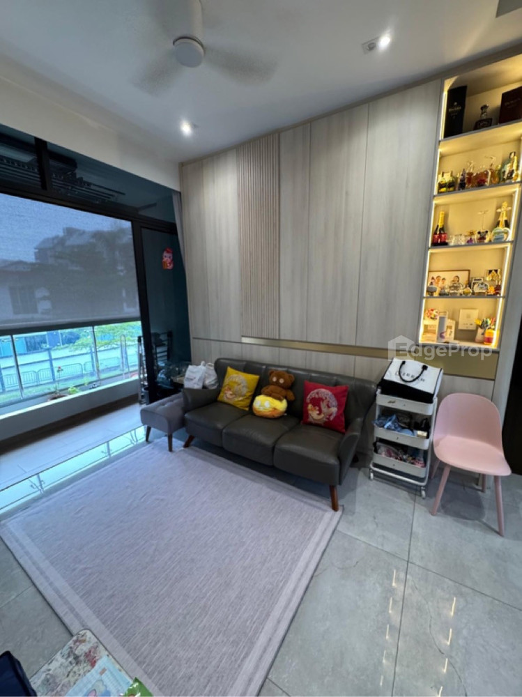 PARKWOOD RESIDENCES photo 3